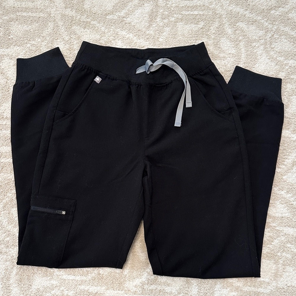 Black Figs Scrub bottoms